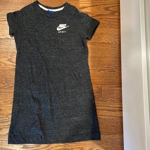 Nike girls size L gray dress